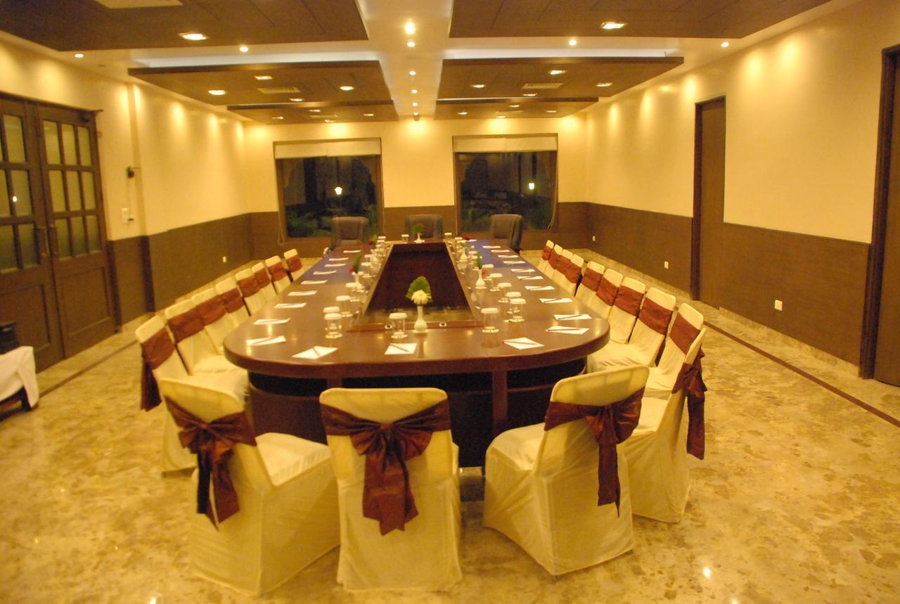 The Royal Retreat Otel Ranchi Dış mekan fotoğraf